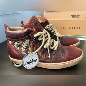 Inkas size 9 brown leather camping boot